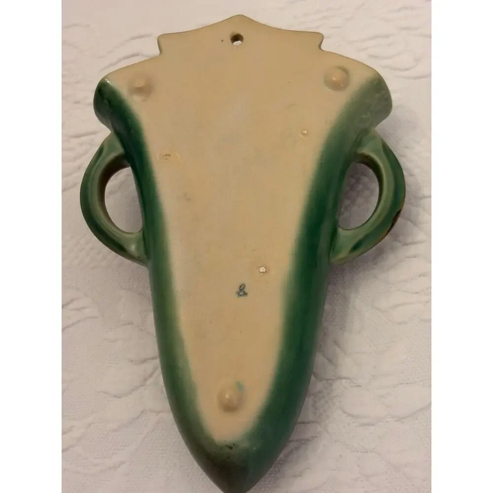 Roseville Fuchsia Green Vintage Art Pottery Ceramic Wall Pocket 1282-8 RARE chip